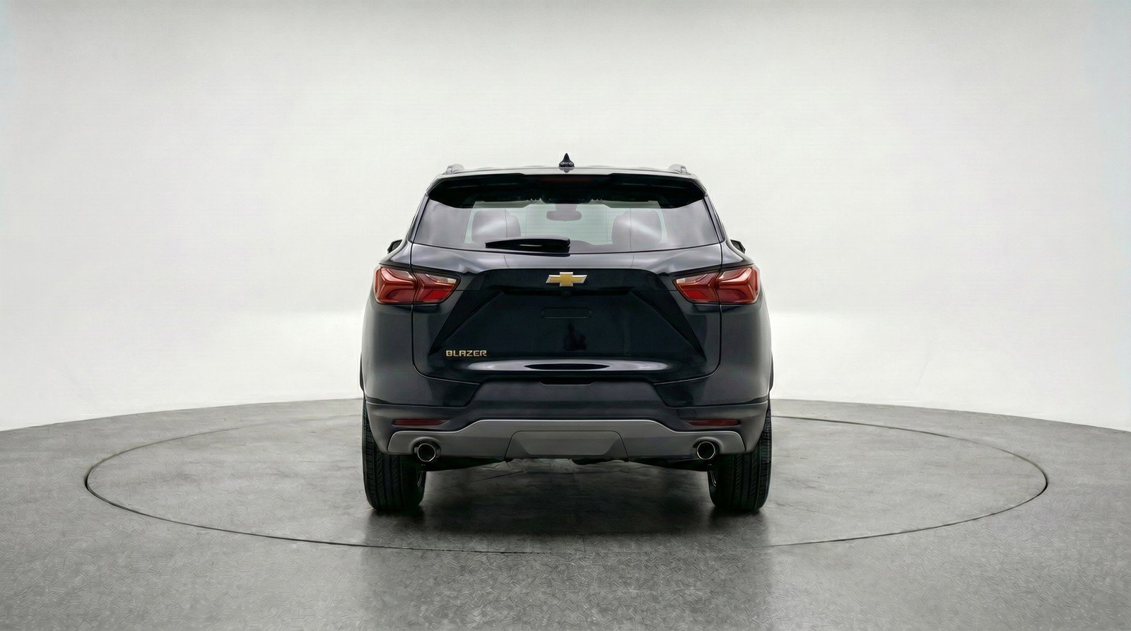Used 2025 Chevrolet Blazer LT FWD image 7