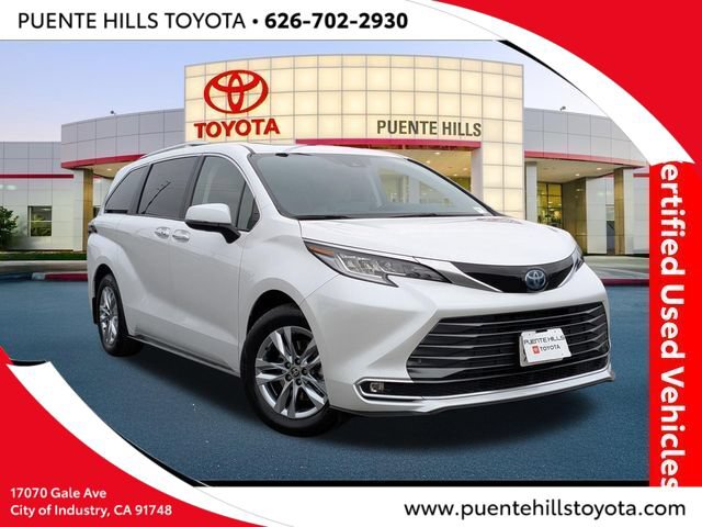 Certified 2023 Toyota Sienna Limited FWD image 1