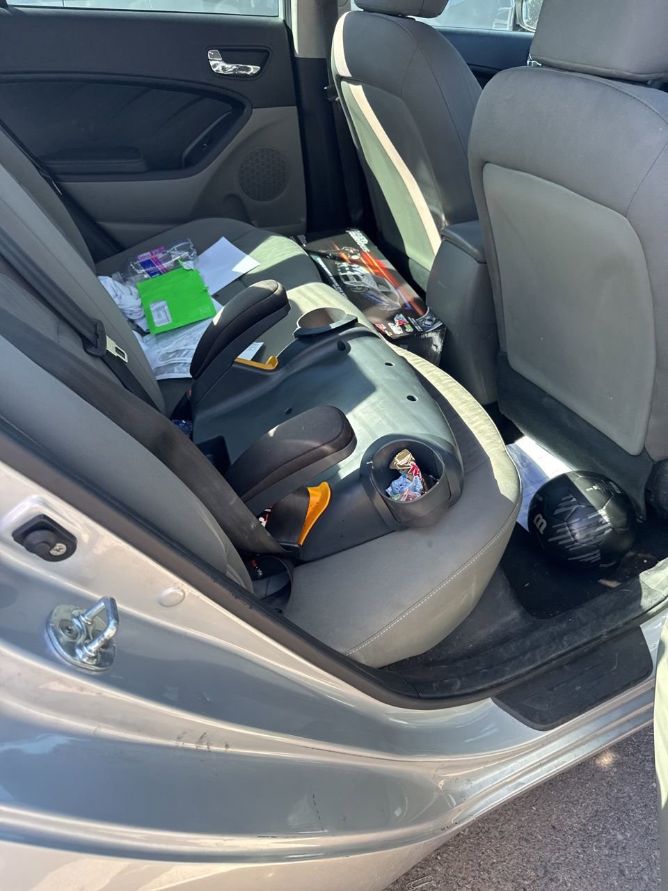 Used 2016 Kia Forte LX image 9