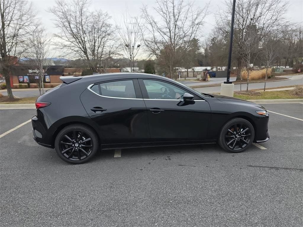New 2026 MAZDA MAZDA3 Hatchback w/Premium Plus Pkg AWD/4WD image 2