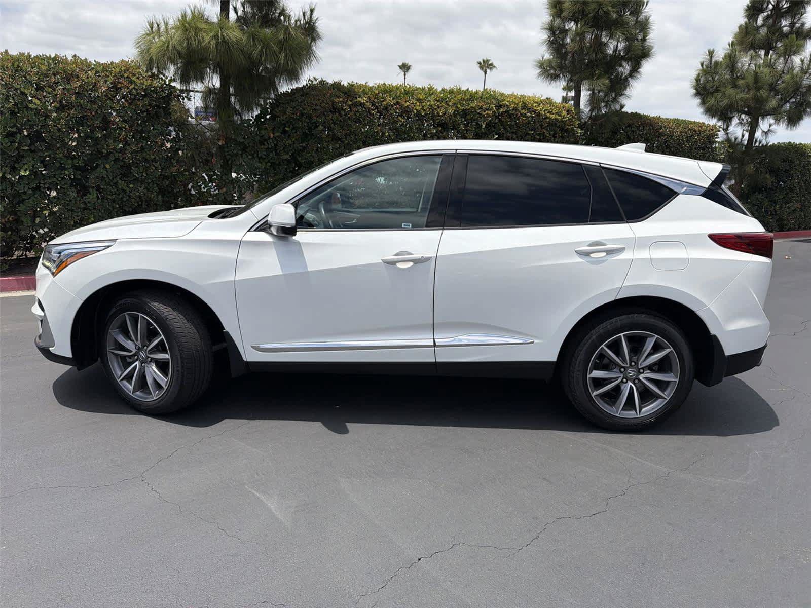 Used 2020 Acura RDX FWD w/ Technology Package image 3