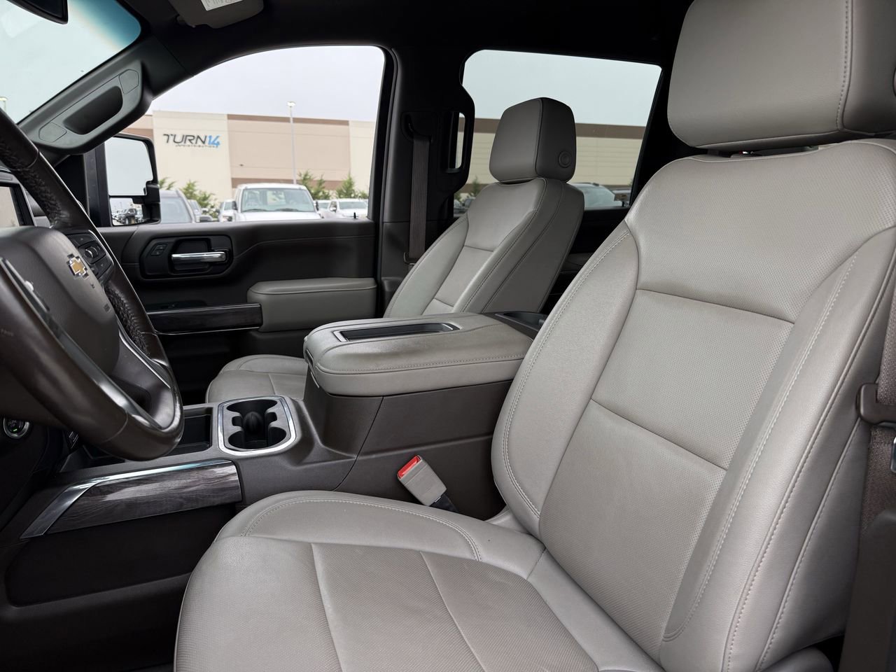Used 2021 Chevrolet Silverado 2500 LTZ AWD/4WD image 23