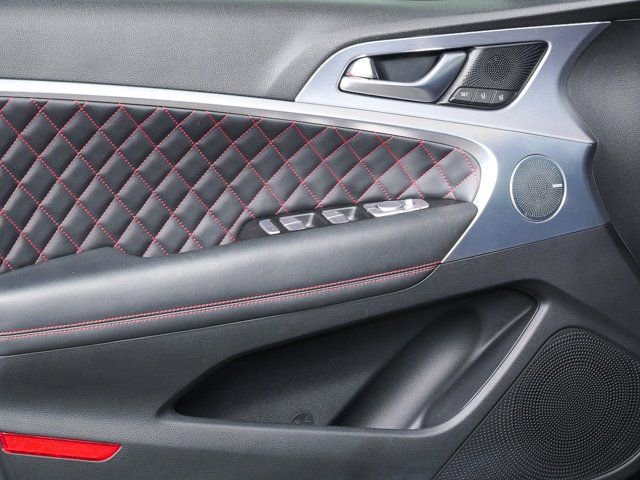 Used 2019 Genesis G70 3.3T Advanced w/ Sport Package image 8