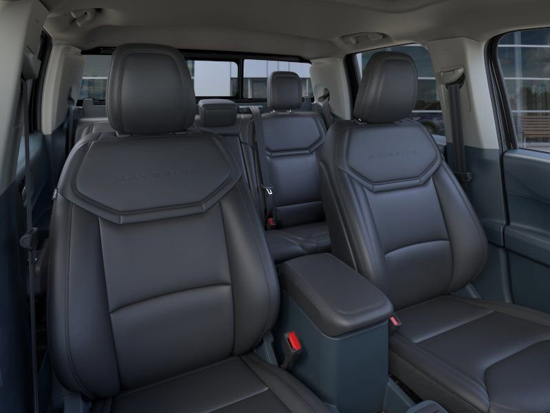 New 2025 Ford Maverick Lariat w/ Black Appearance Package image 10