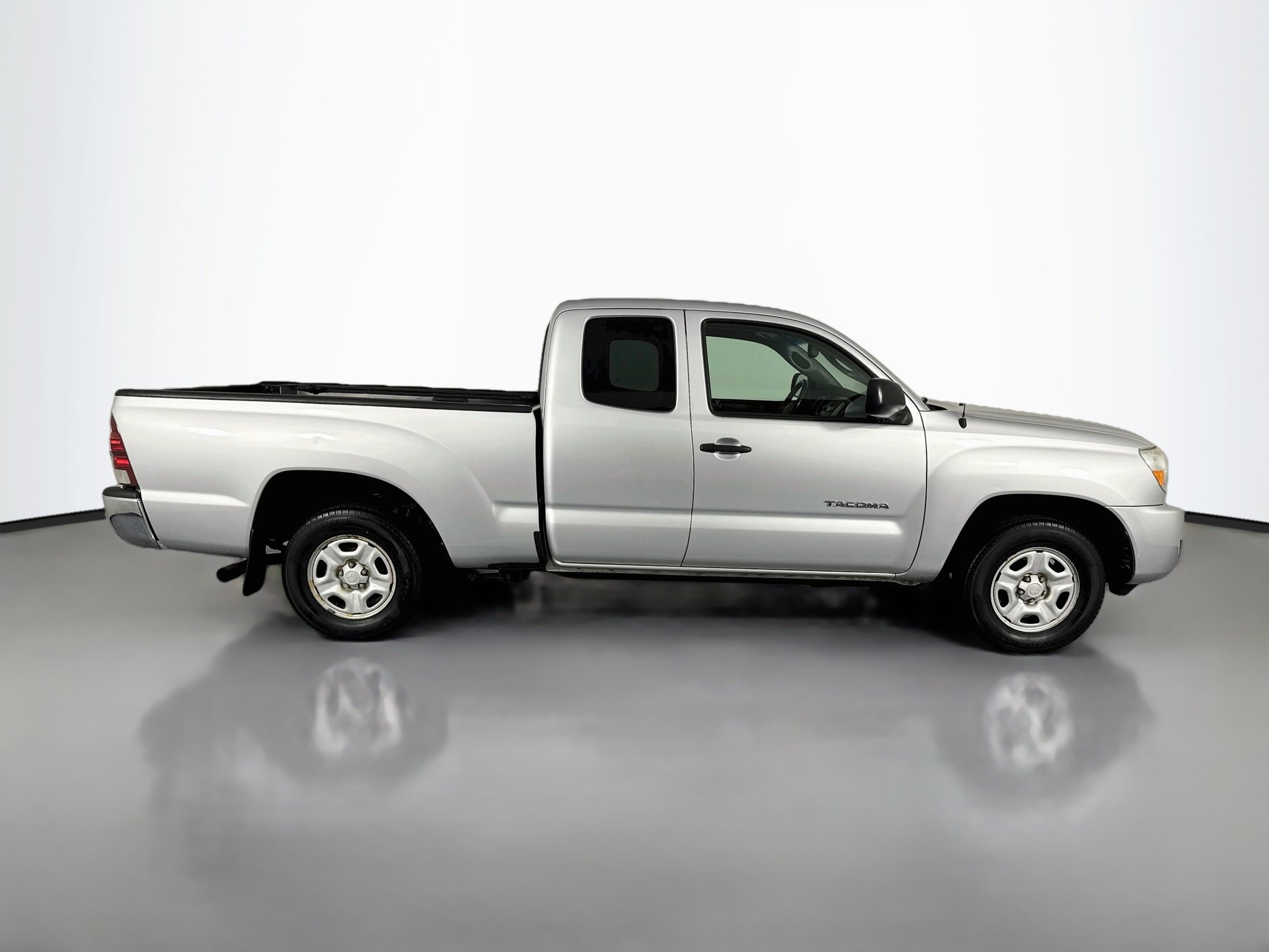 Used 2011 Toyota Tacoma 2WD Access Cab w/ SR5 Pkg #2 image 4