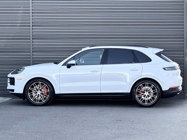 New 2026 Porsche Cayenne S AWD/4WD image 2
