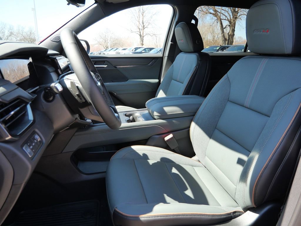 New 2026 GMC Acadia AT4 w/ Luxury Package image 38