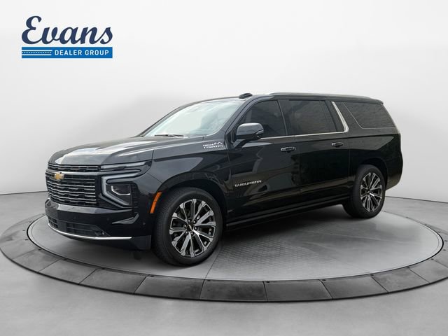 Used 2025 Chevrolet Suburban High Country AWD/4WD image 1