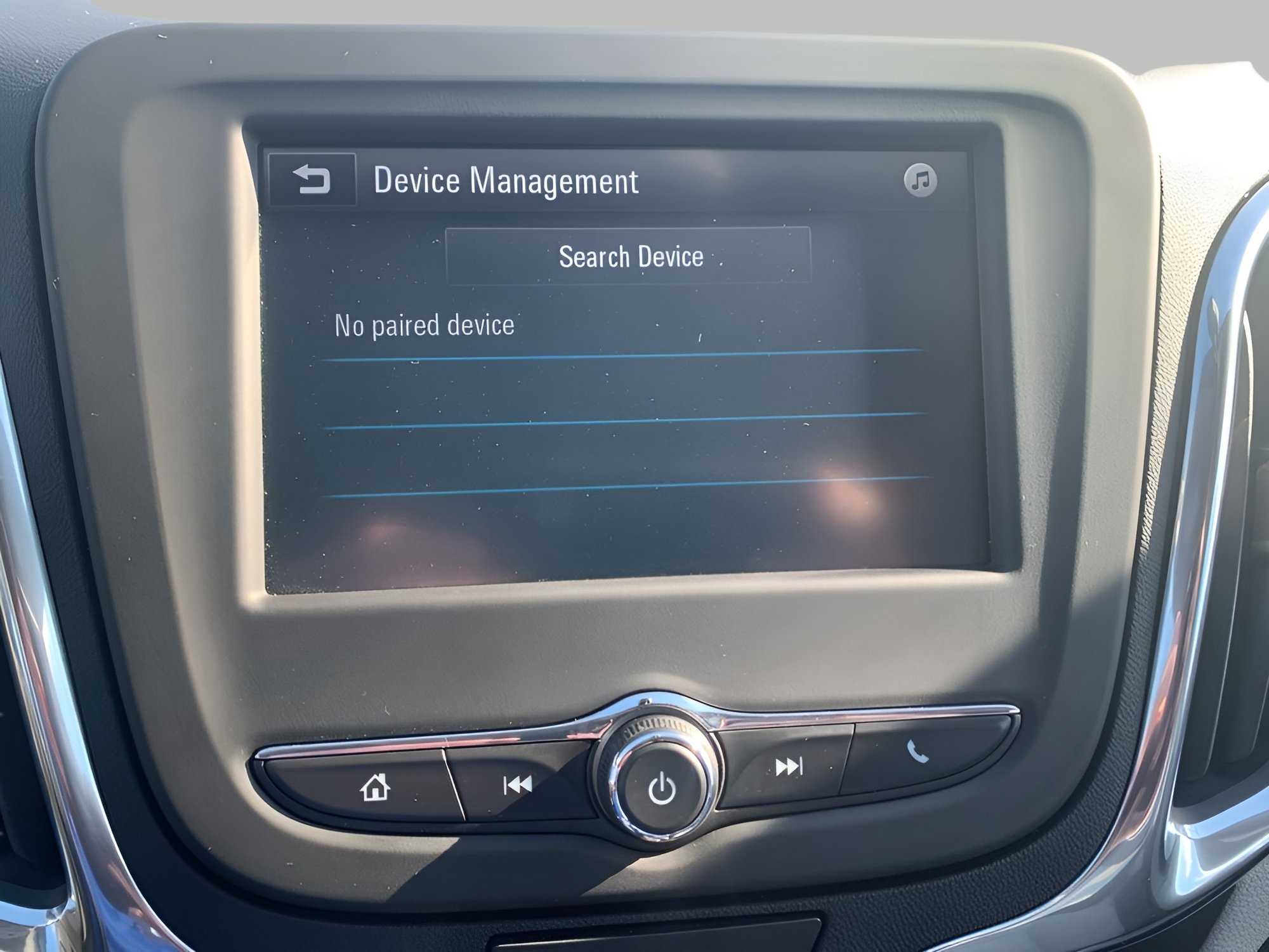 Used 2018 Chevrolet Equinox LT image 19