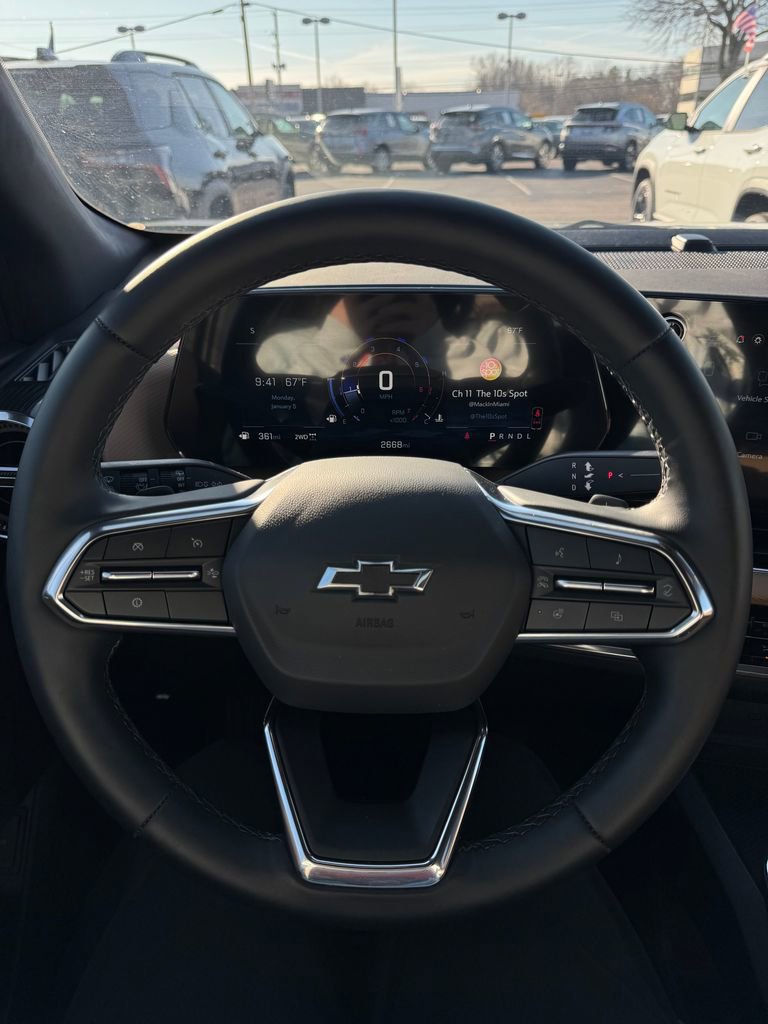 New 2026 Chevrolet Equinox ACTIV w/ Convenience Package III image 13