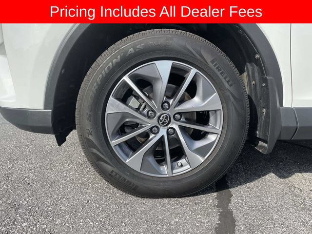 Used 2017 Toyota RAV4 XLE w/ Convenience Package AWD/4WD image 9