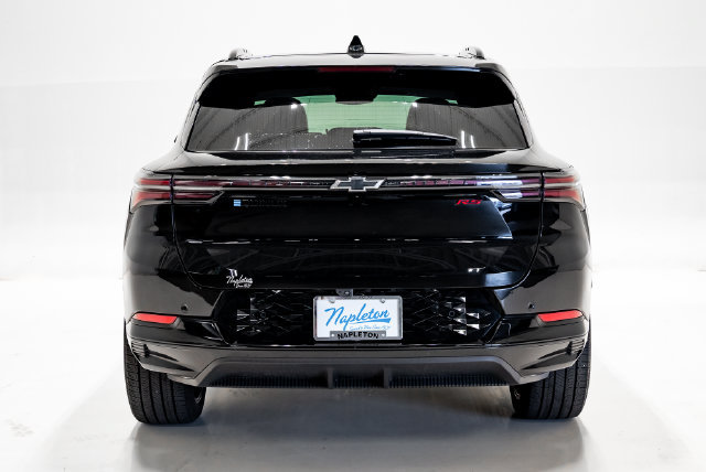 Used 2024 Chevrolet Equinox EV RS FWD image 33