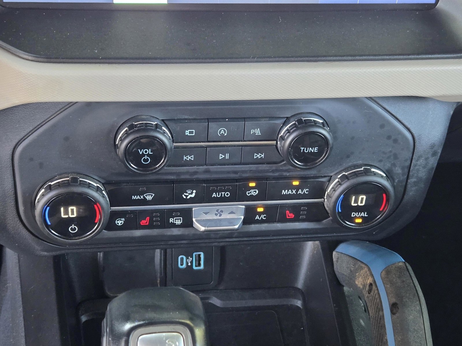 Certified 2023 Ford Bronco Wildtrak image 22