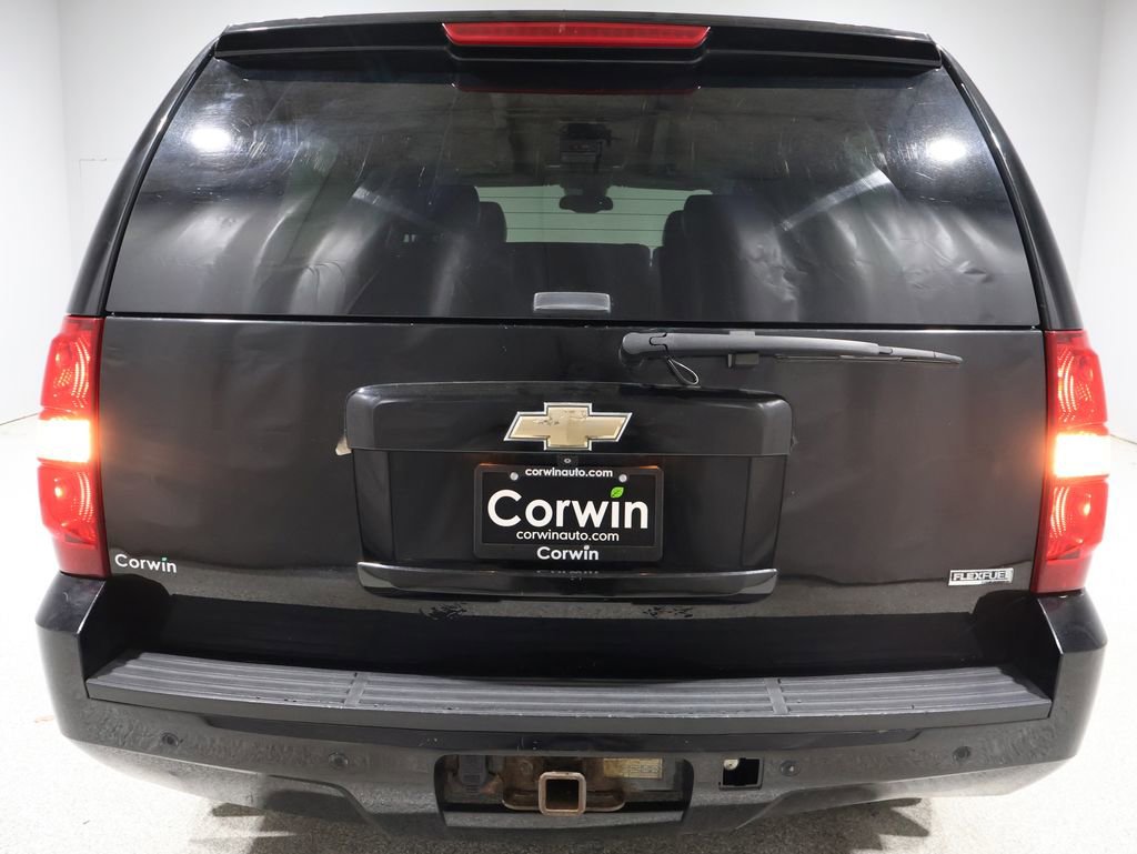 Used 2008 Chevrolet Suburban LT image 8