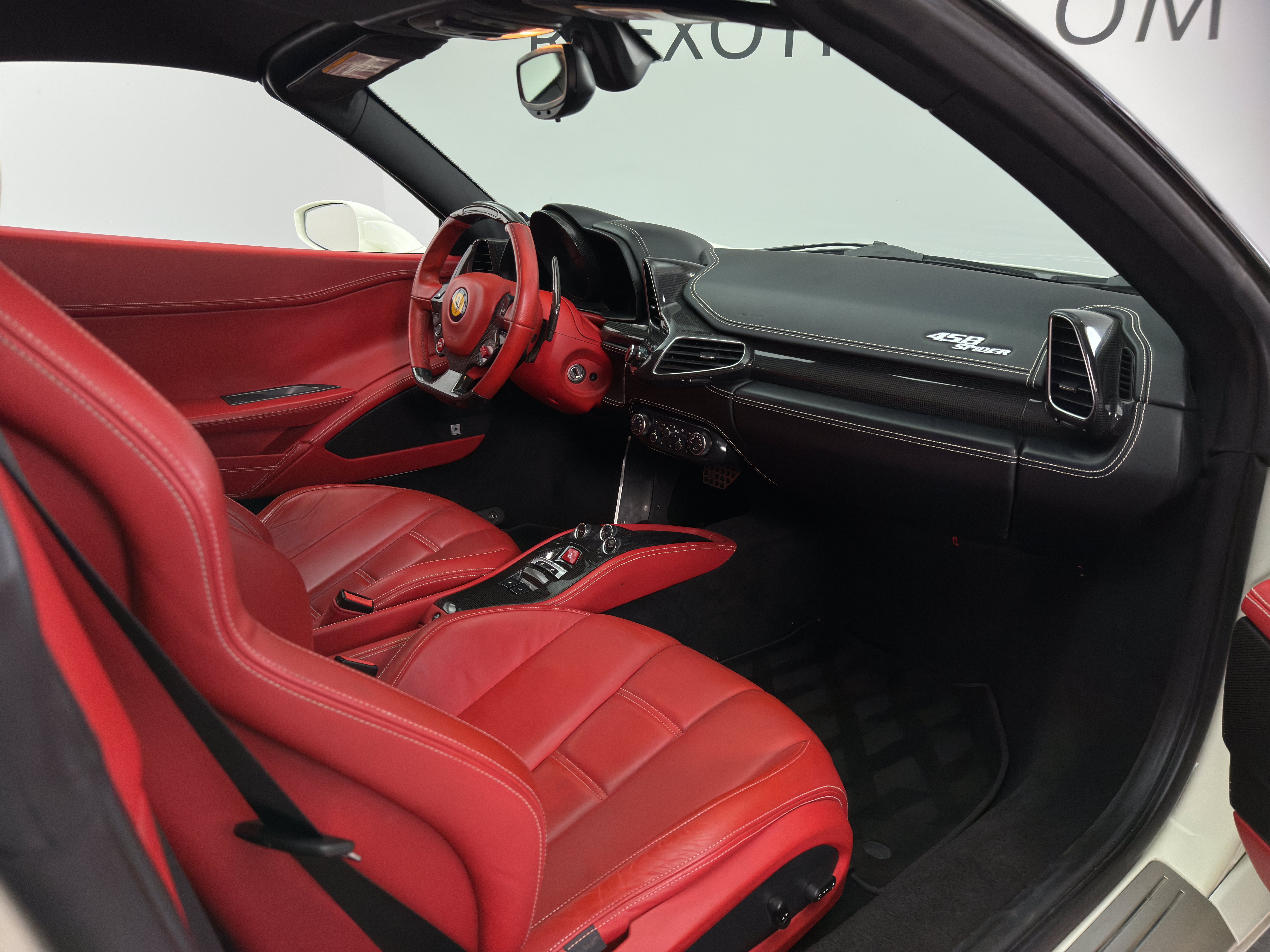 Used 2013 Ferrari 458 Spider RWD image 50