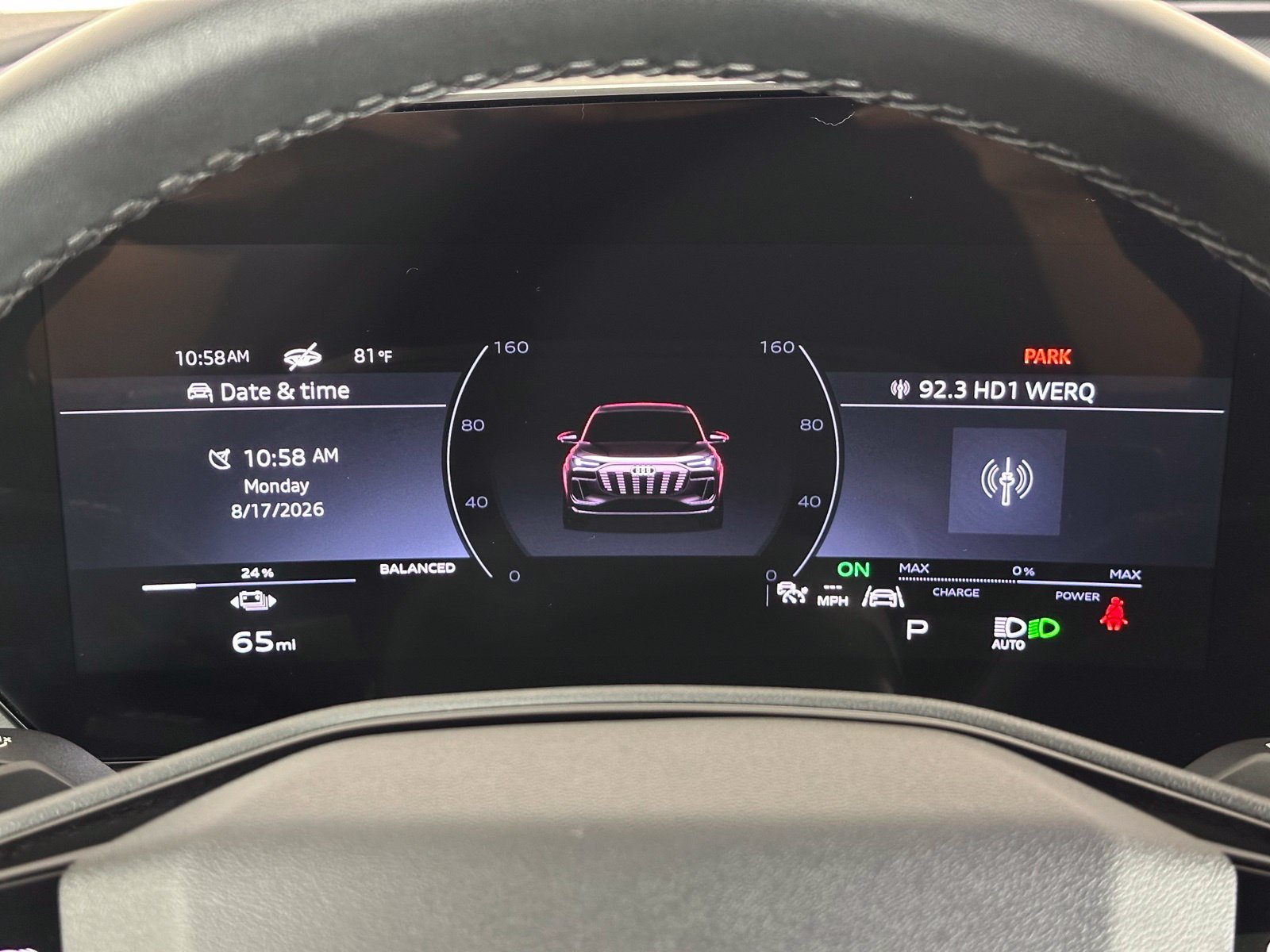 Used 2025 Audi Q6 e-tron Premium Plus w/ Premium Plus AWD/4WD image 9