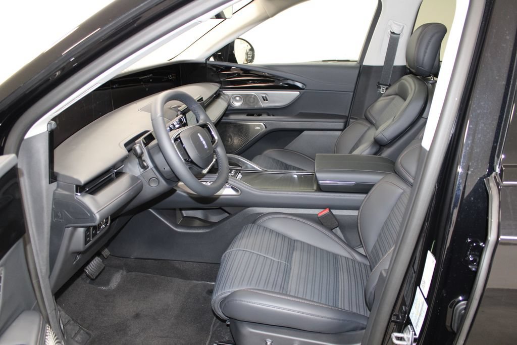 New 2026 Lincoln Nautilus Reserve AWD/4WD image 22