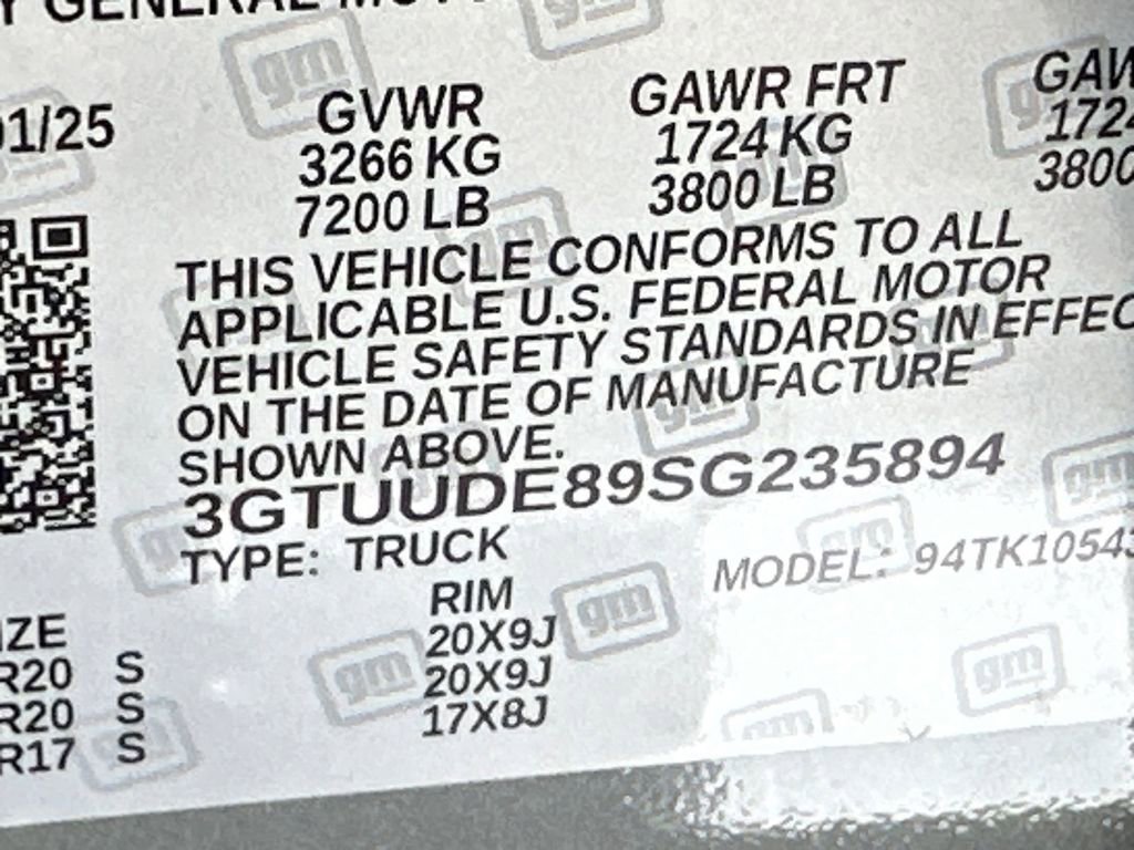 Used 2025 GMC Sierra 1500 SLT w/ SLT Premium Plus Package image 34