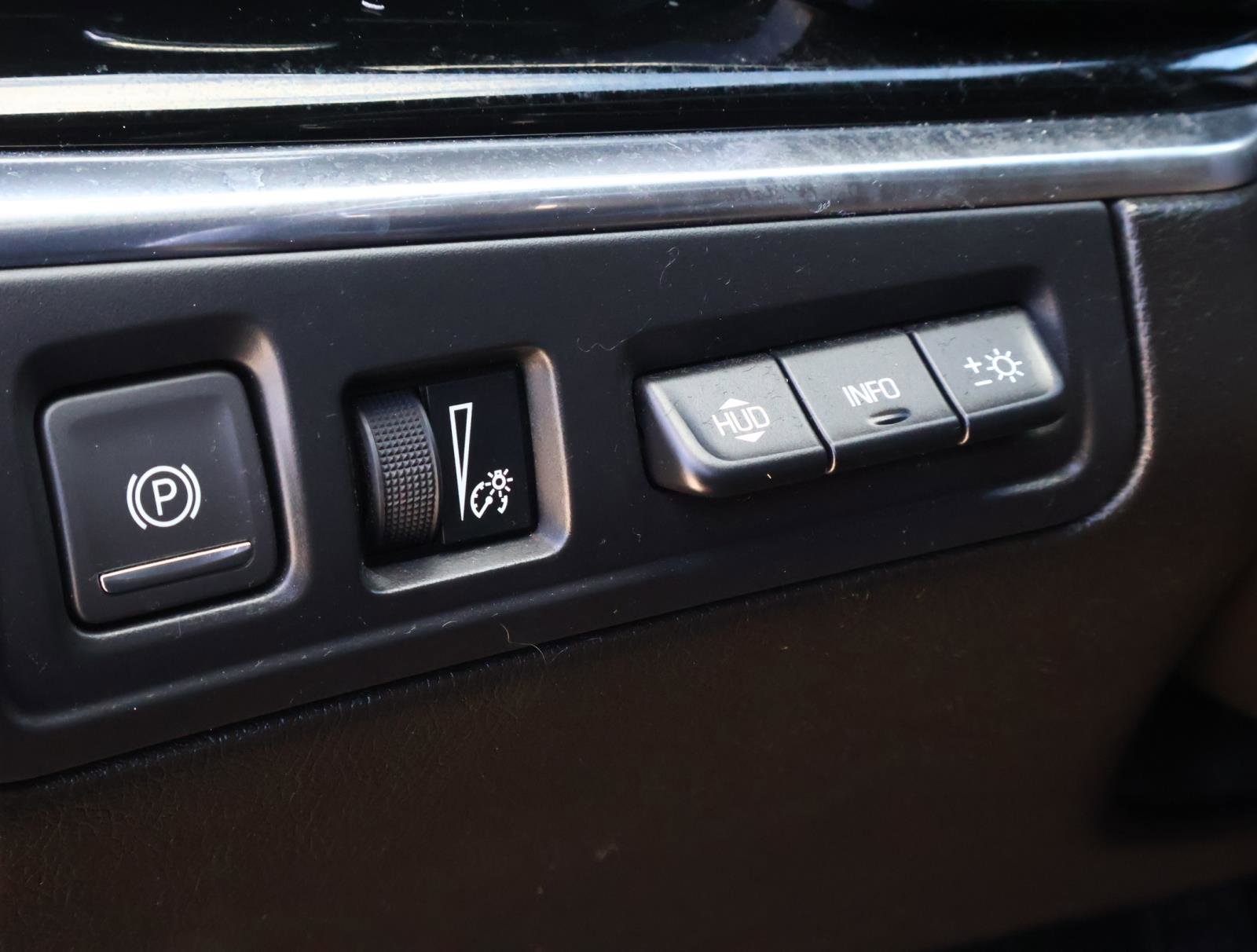 Used 2021 Cadillac XT6 Premium Luxury w/ Platinum Package image 29