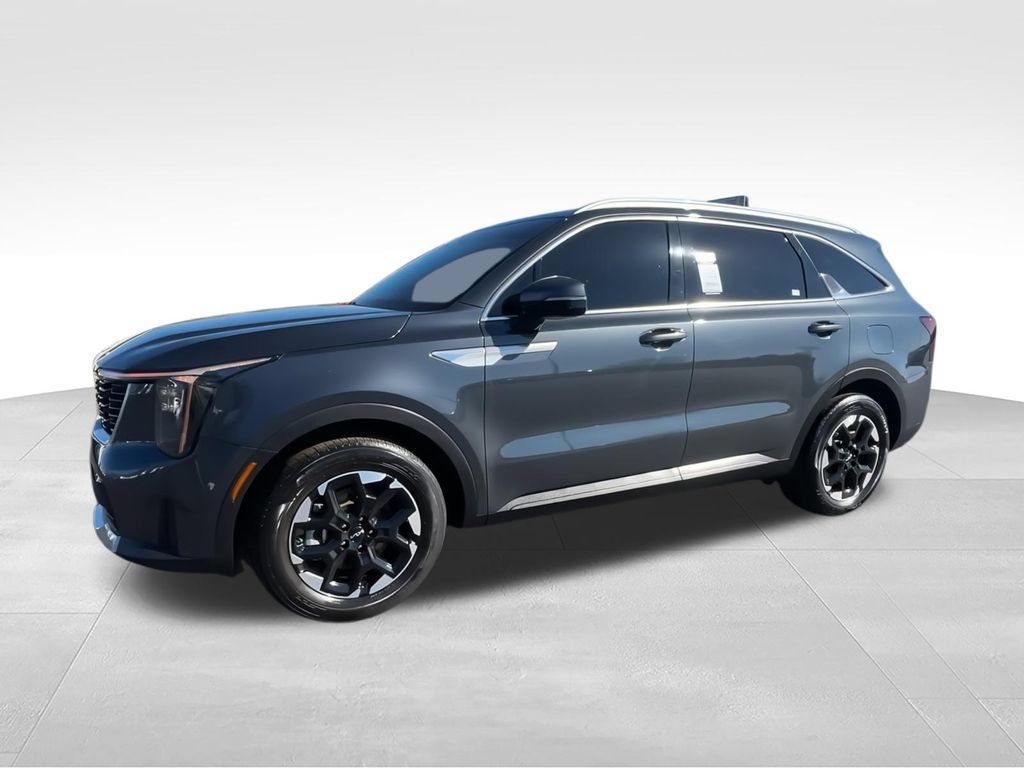 Used 2025 Kia Sorento S FWD image 5