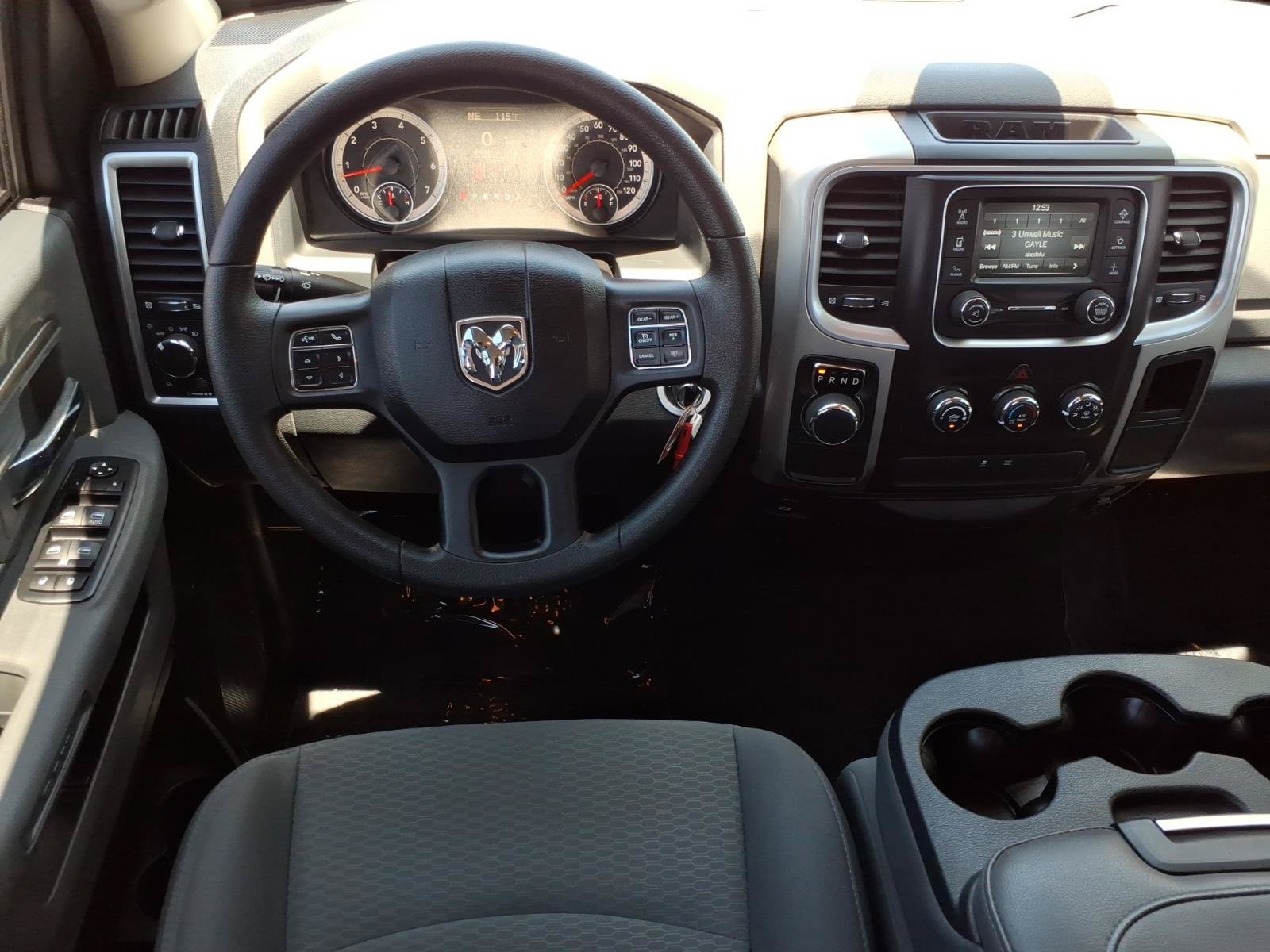 Used 2016 RAM 1500 Classic SLT RWD image 26