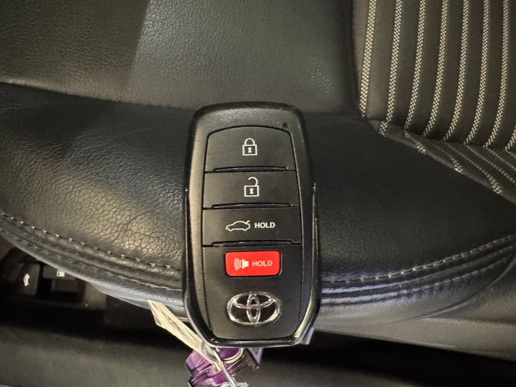 Used 2023 Toyota Corolla XSE FWD image 17