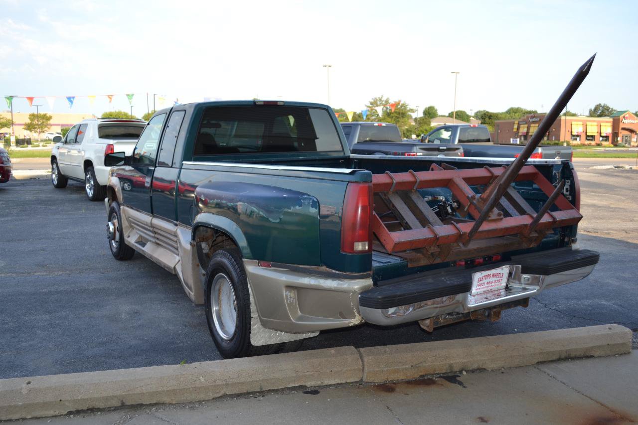 Used 1996 Chevrolet Silverado 3500 4x4 Extended Cab image 5