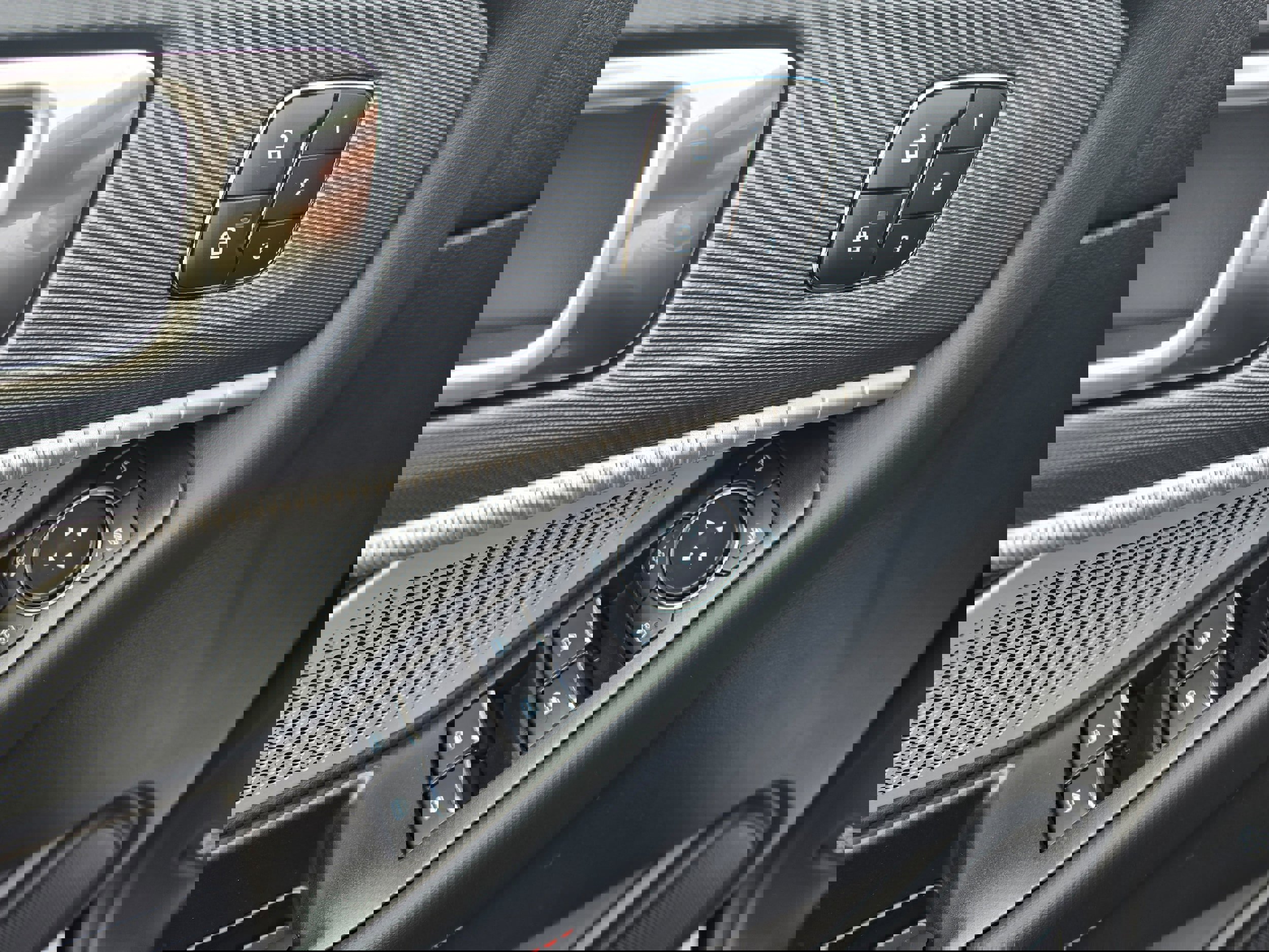 New 2026 Ford Explorer ST w/ Sun And Sound Package image 16