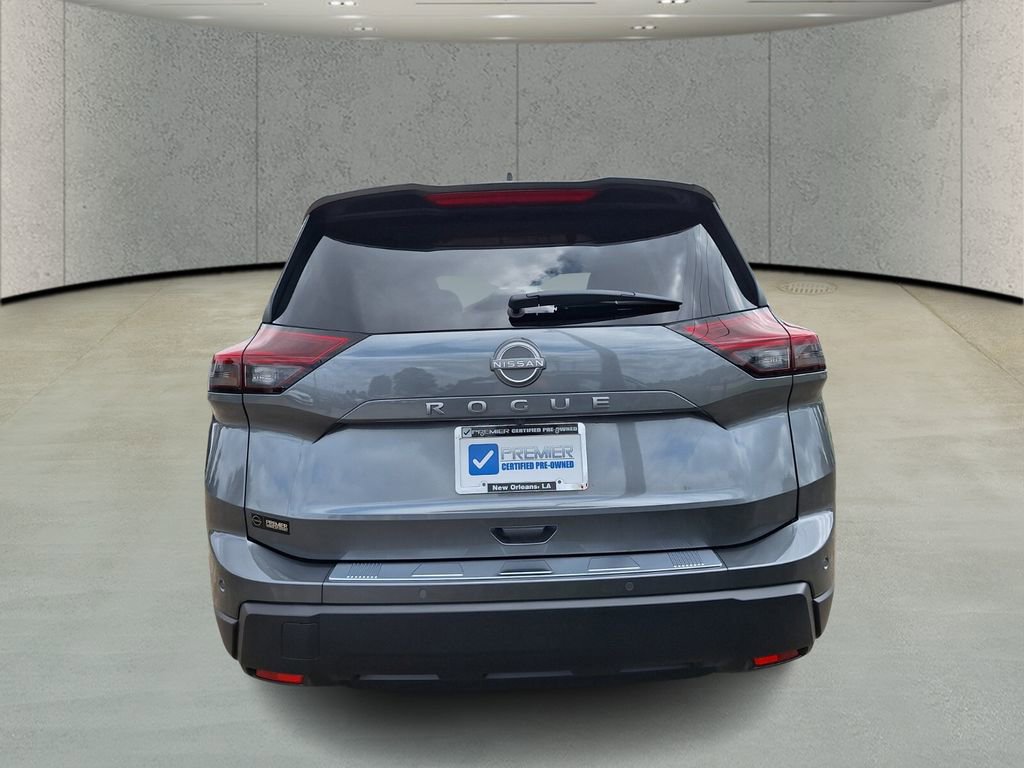 Certified 2026 Nissan Rogue SV image 6
