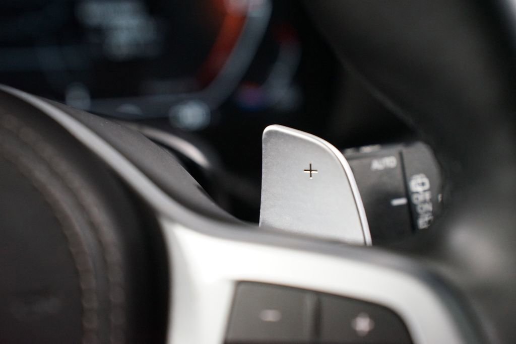 Used 2022 BMW X5 sDrive40i w/ M Sport Package image 15