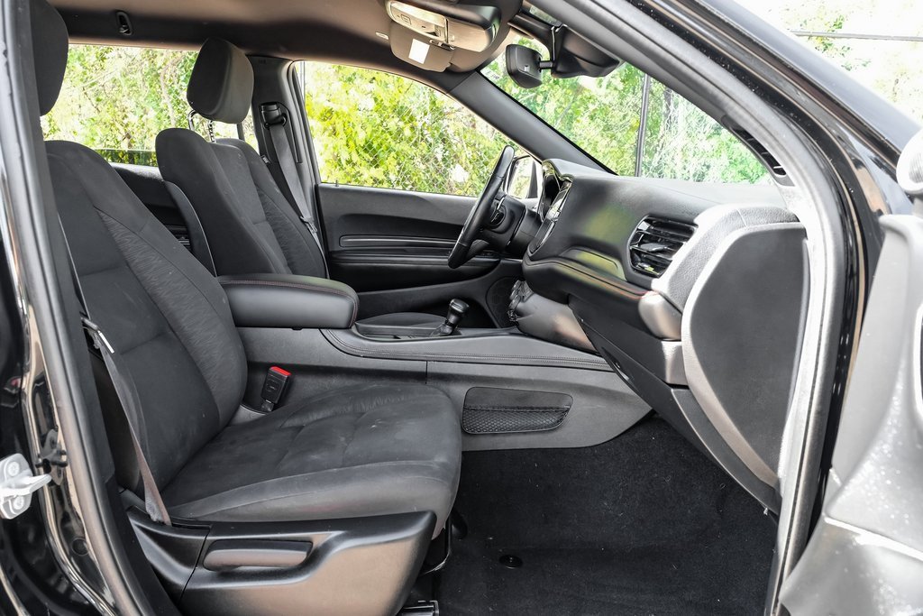 Used 2023 Dodge Durango GT image 40