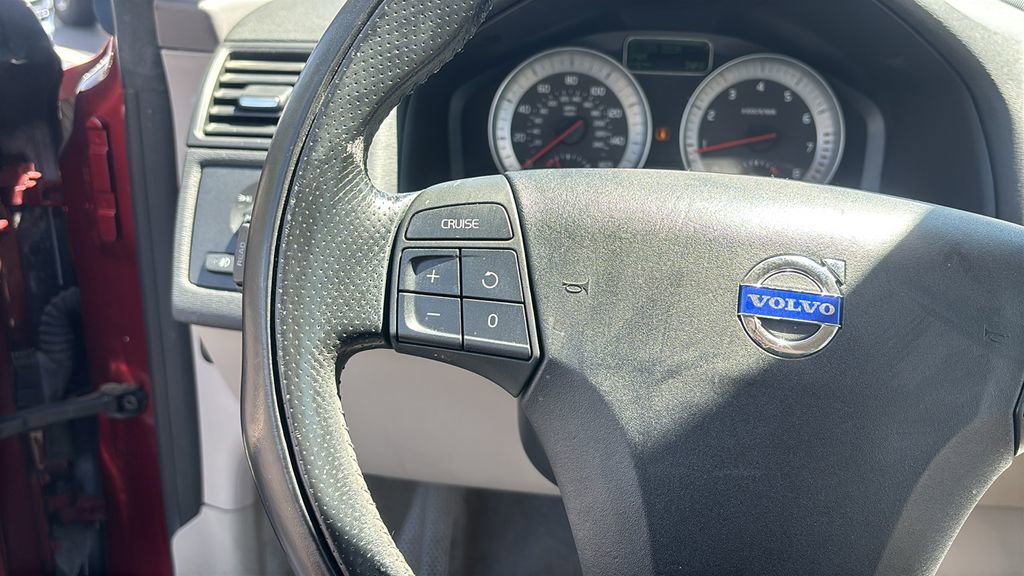 Used 2011 Volvo C70 T5 FWD image 17