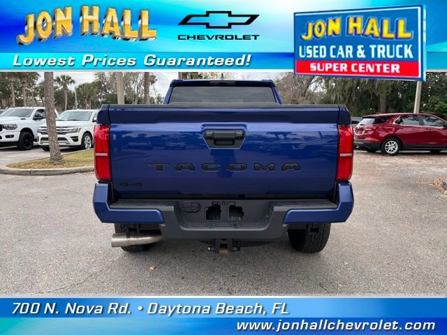 Used 2025 Toyota Tacoma TRD Off-Road image 12