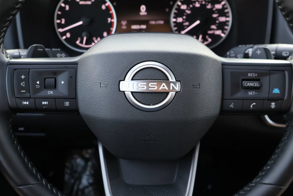Certified 2025 Nissan Rogue SV AWD/4WD image 24
