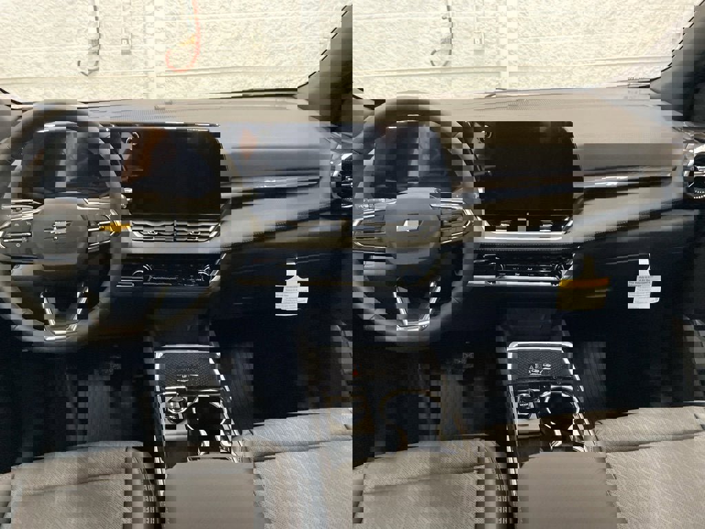 New 2026 Chevrolet Equinox LT w/ Convenience Package II image 10