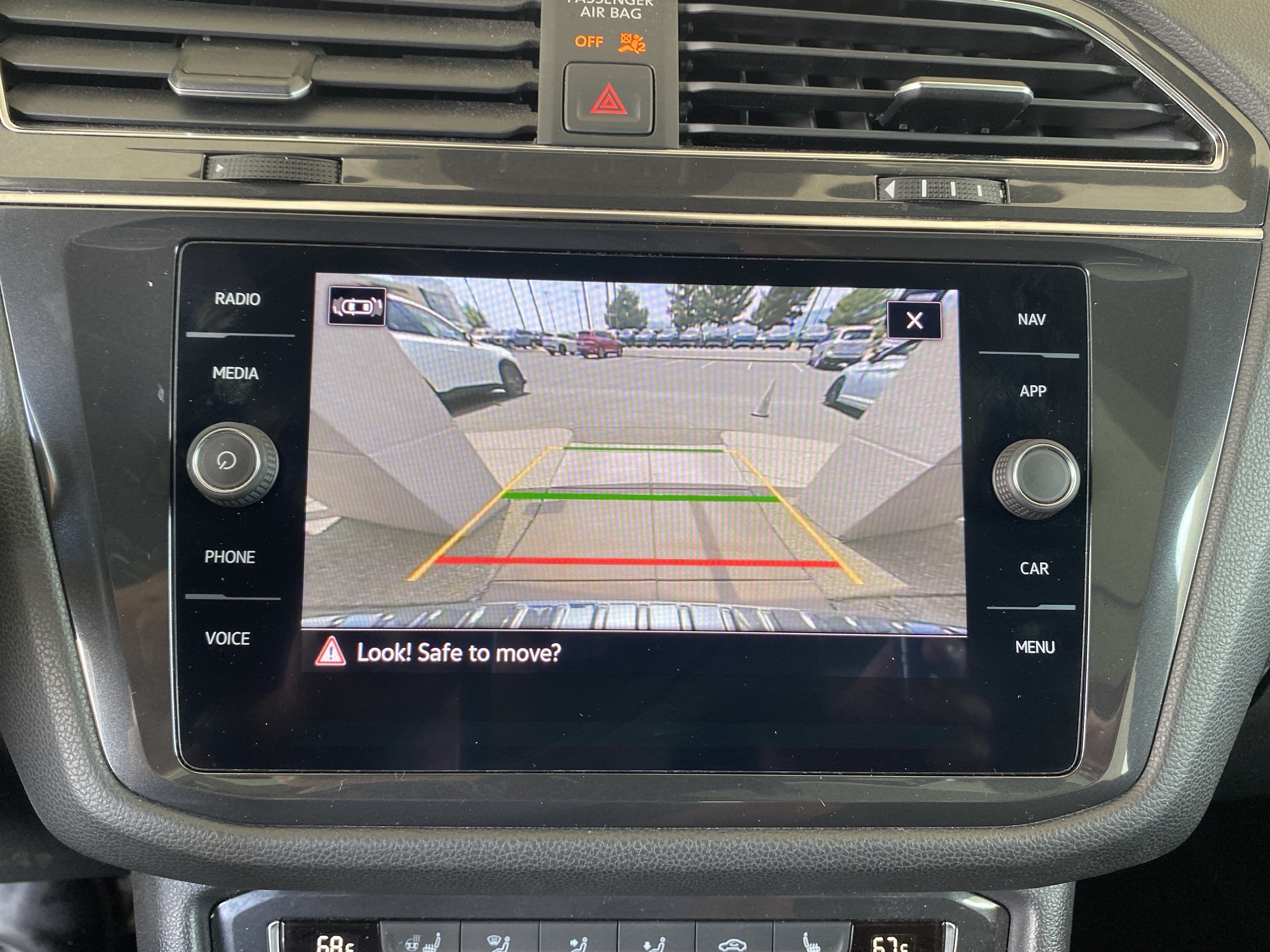 Used 2021 Volkswagen Tiguan SEL Premium R-Line AWD/4WD image 4