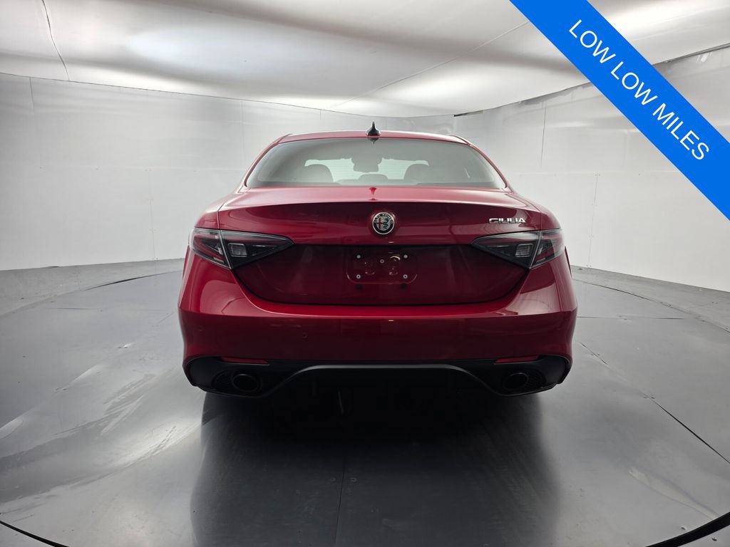Used 2026 Alfa Romeo Giulia w/ Driving Assist Package RWD image 5