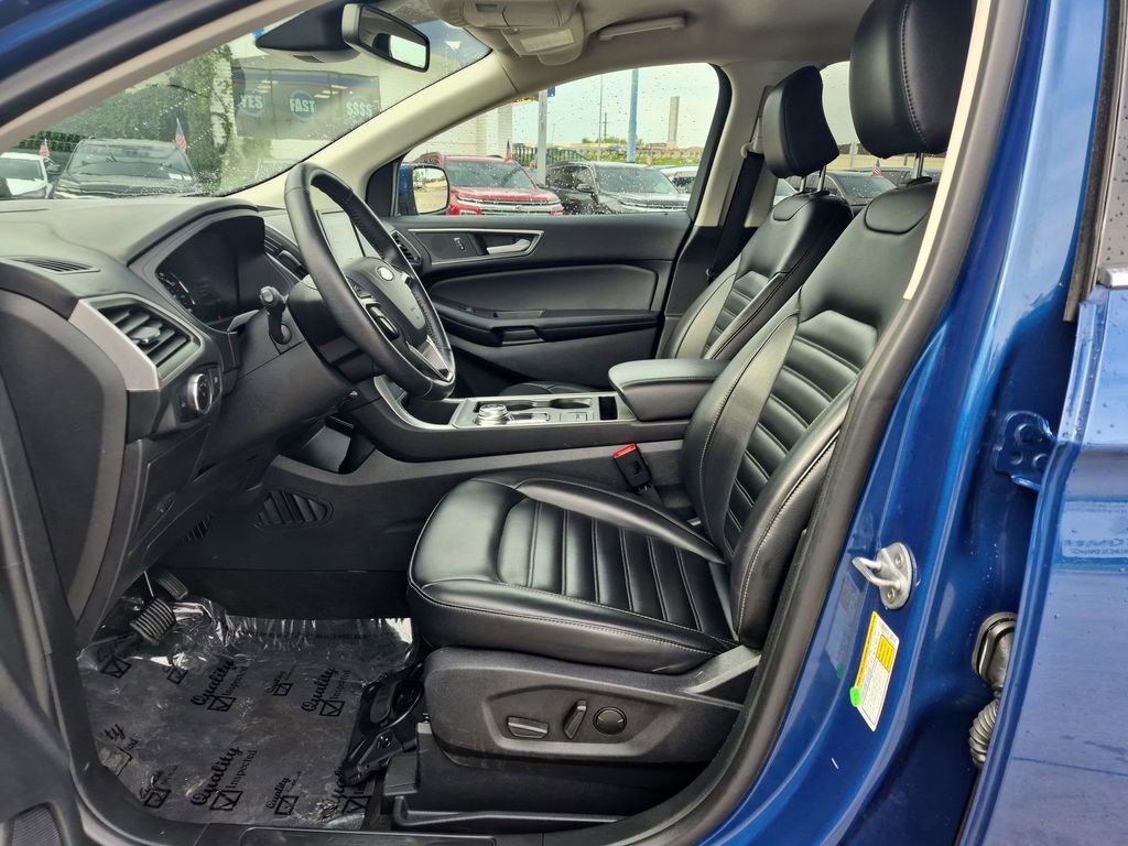 Used 2024 Ford Edge SEL image 11