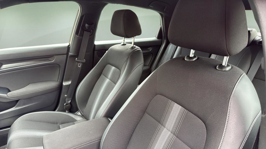 Used 2024 Honda Civic Sport image 12