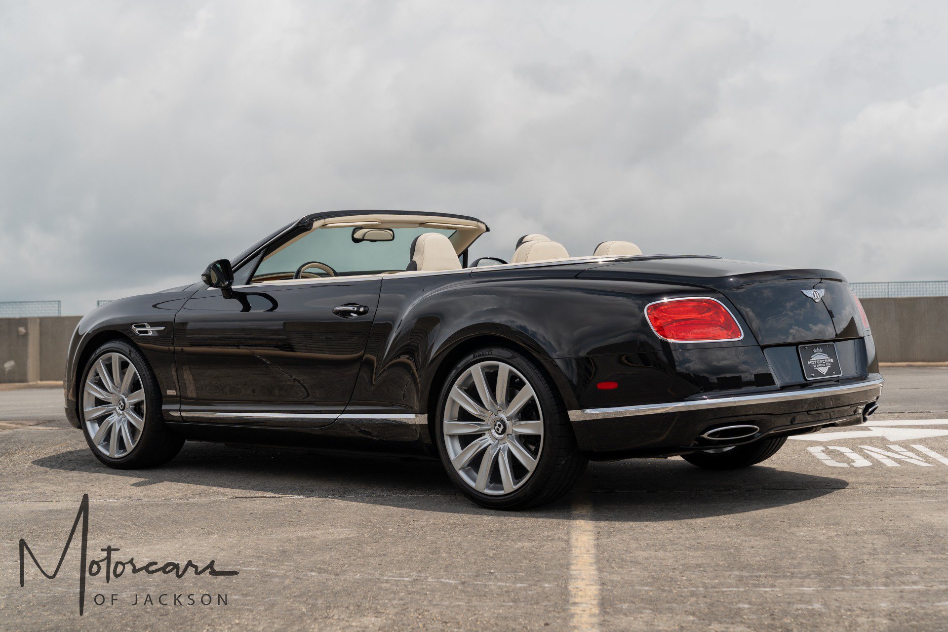 Used 2018 Bentley Continental GT AWD/4WD image 10