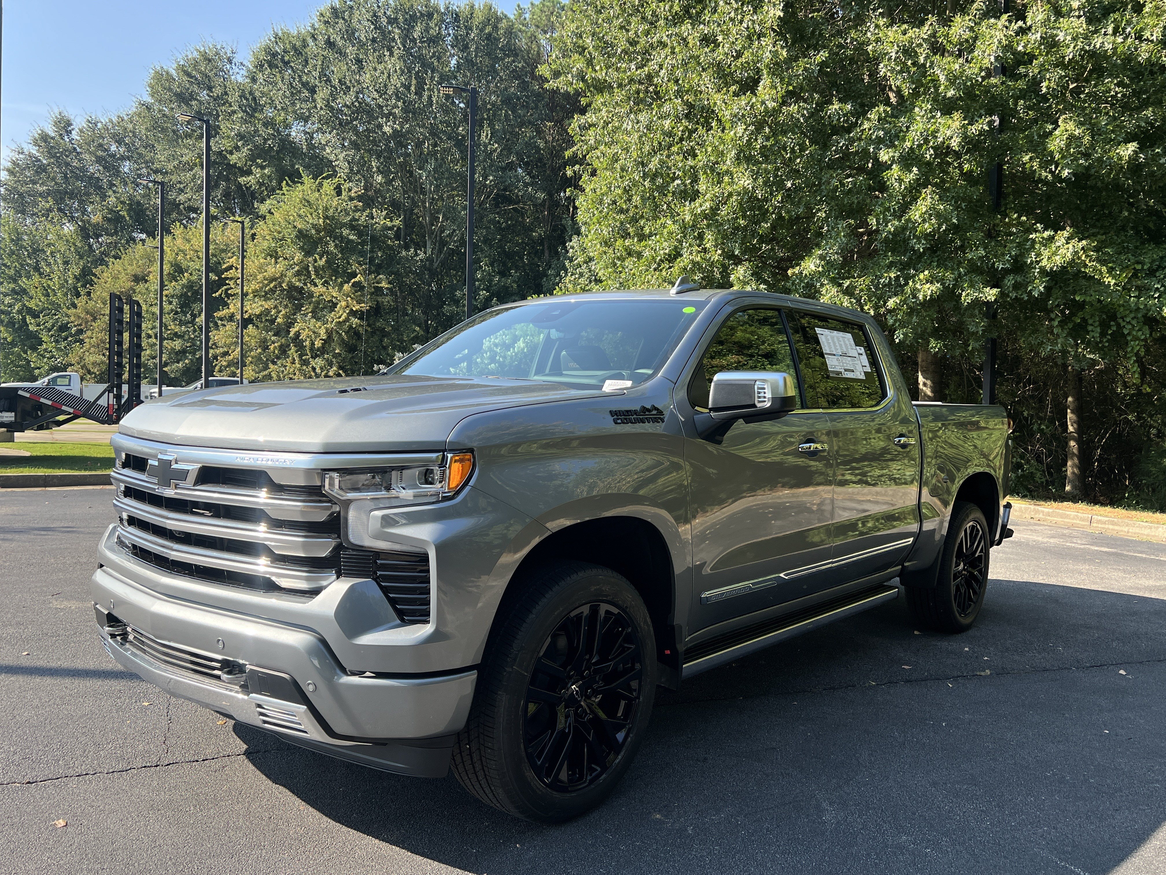 New 2026 Chevrolet Silverado 1500 High Country AWD/4WD image 5