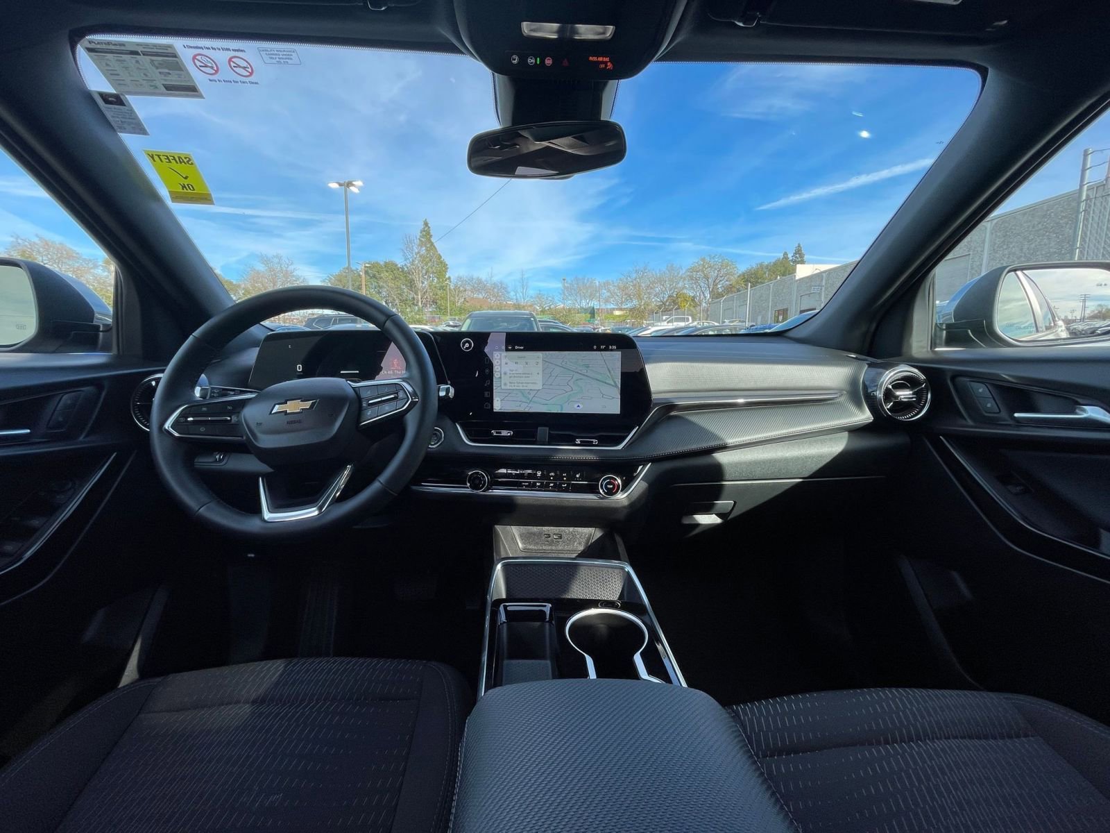 Used 2025 Chevrolet Equinox LT image 34