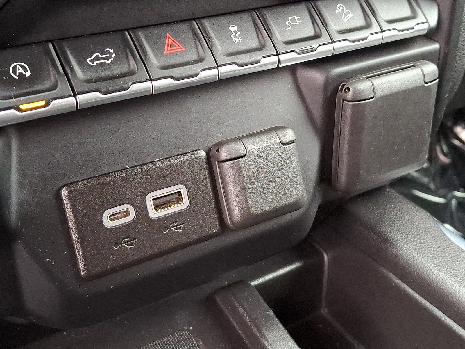 Used 2021 GMC Sierra 1500 AT4 w/ AT4 Value Package image 27