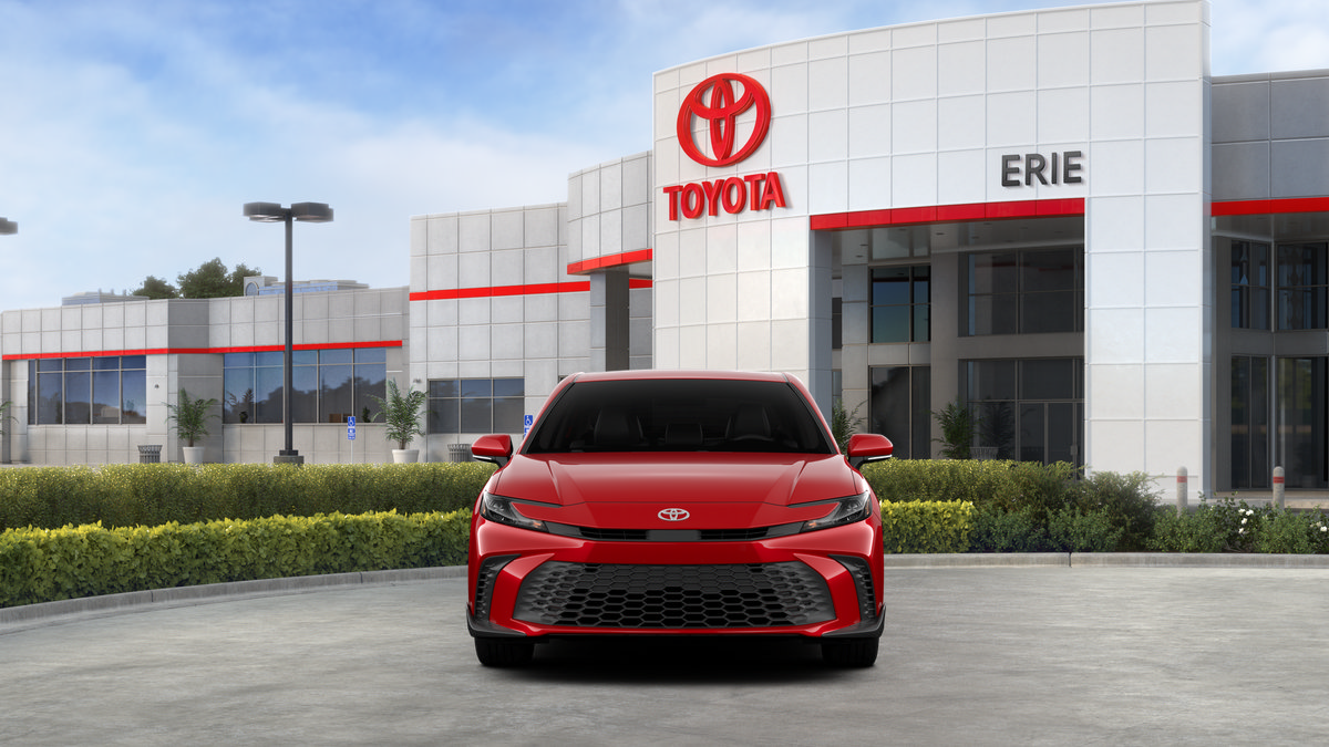 New 2026 Toyota Camry SE AWD/4WD image 2