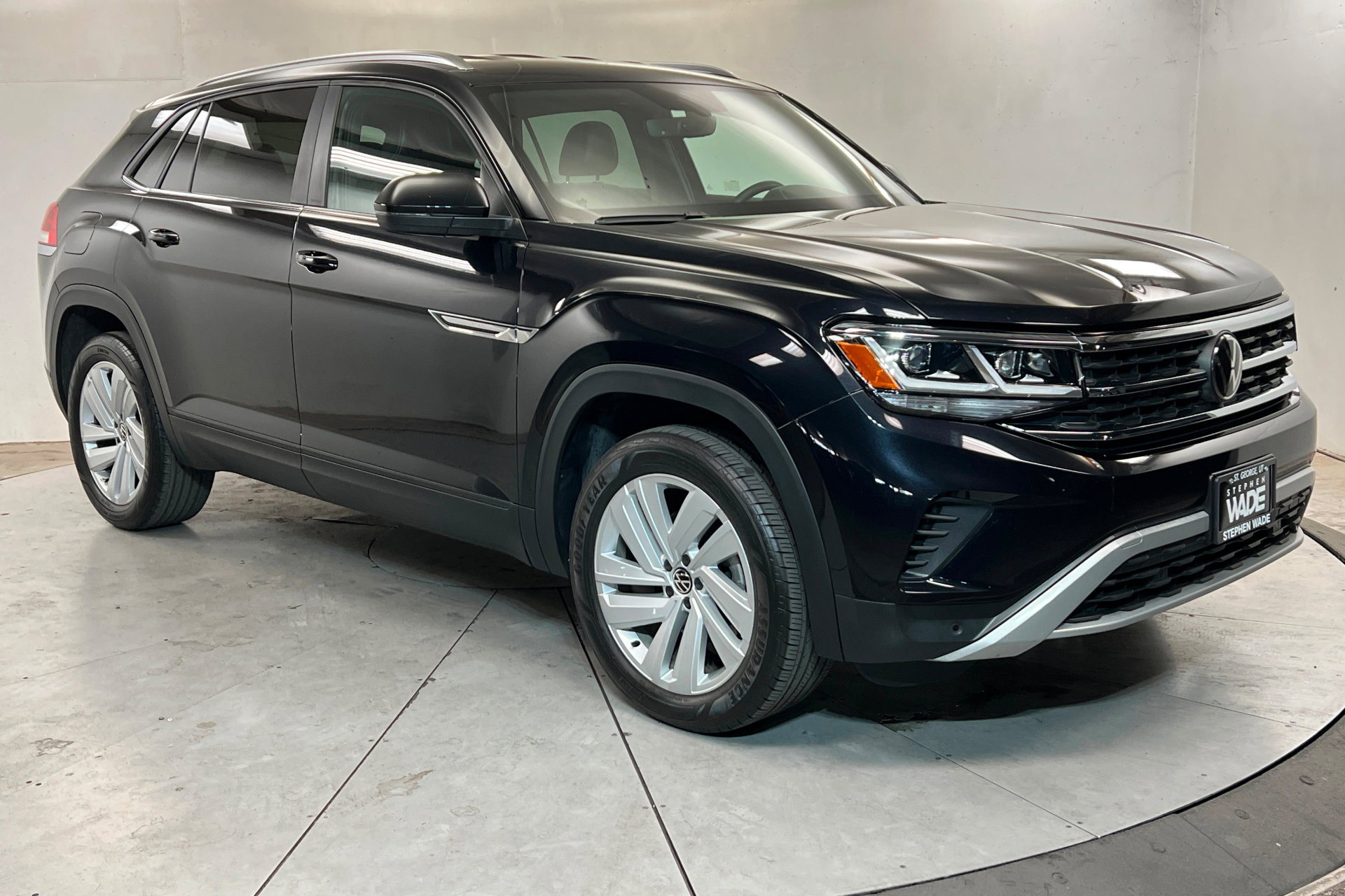 Used 2023 Volkswagen Atlas Cross Sport SE image 8