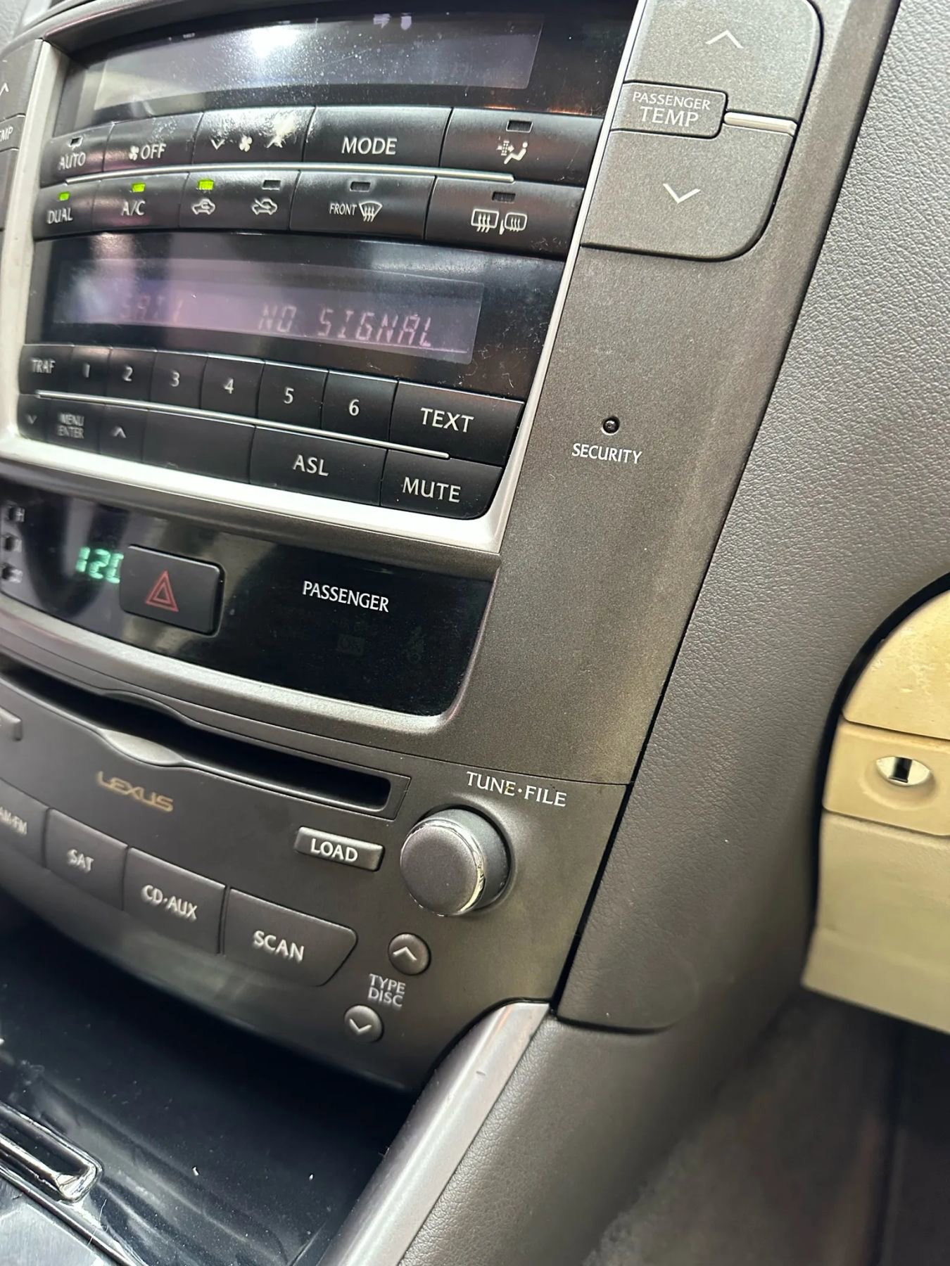 Used 2011 Lexus IS 250 image 18