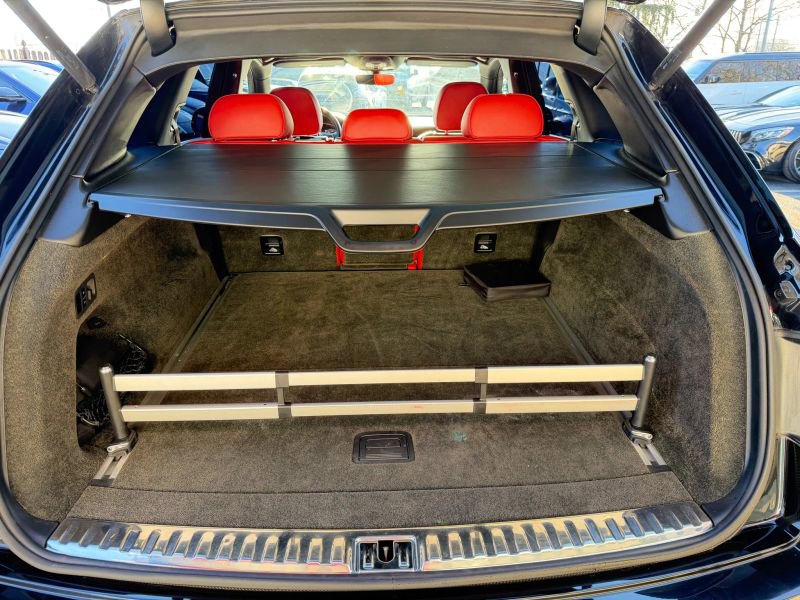 Used 2019 Bentley Bentayga image 36