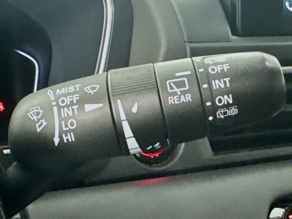 Used 2024 Honda Pilot EX-L image 16