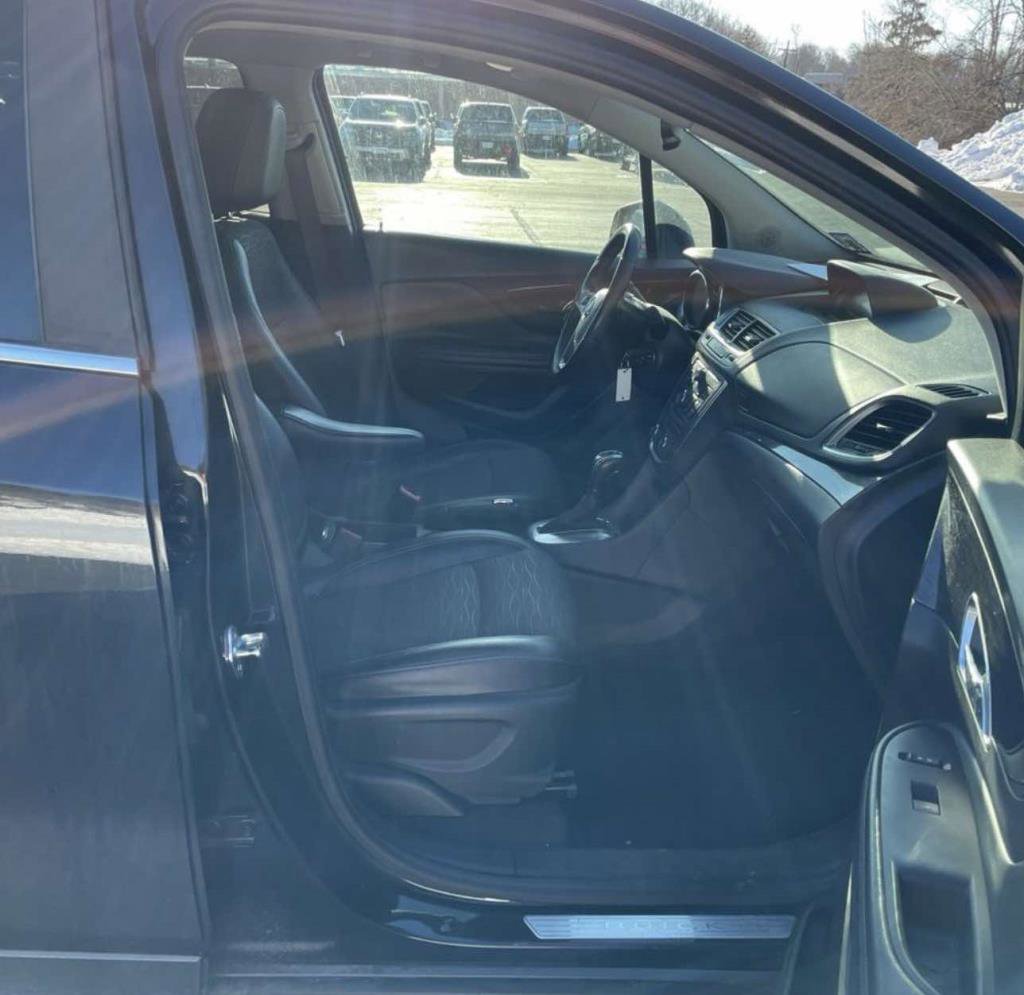 Used 2016 Buick Encore Convenience image 2