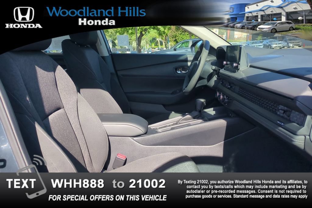 Certified 2023 Honda Accord LX image 23
